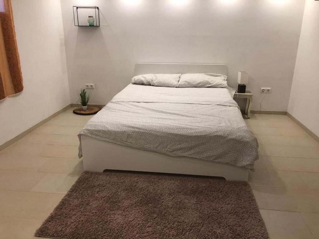 Bescheidene Untergeschoss Wohnung in guter Lage. Köln Exterior foto